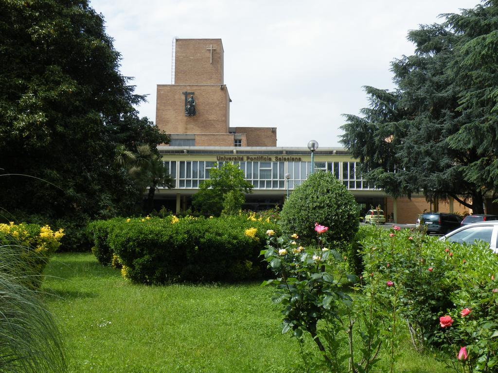 York Hotel Рим Екстер'єр фото
