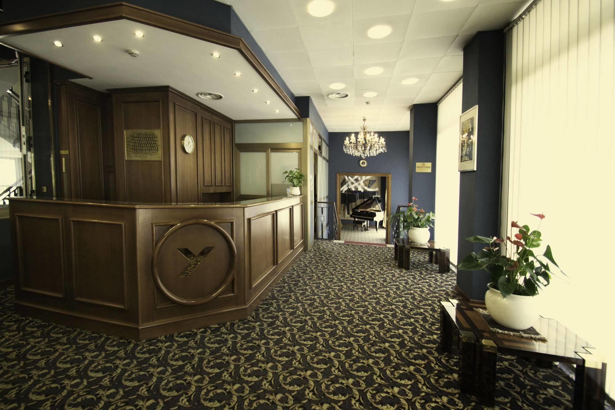 York Hotel Рим Екстер'єр фото