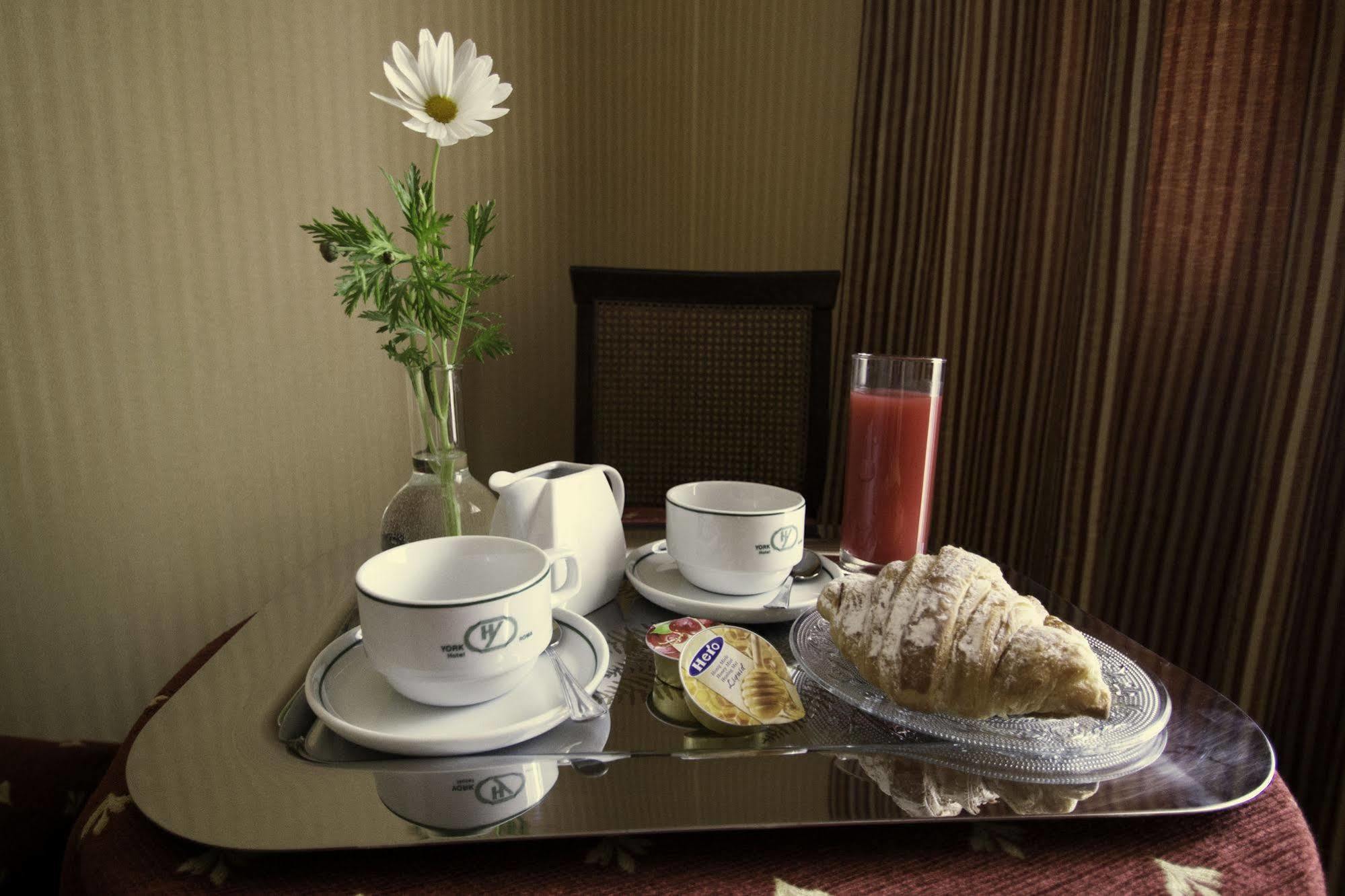 York Hotel Рим Екстер'єр фото