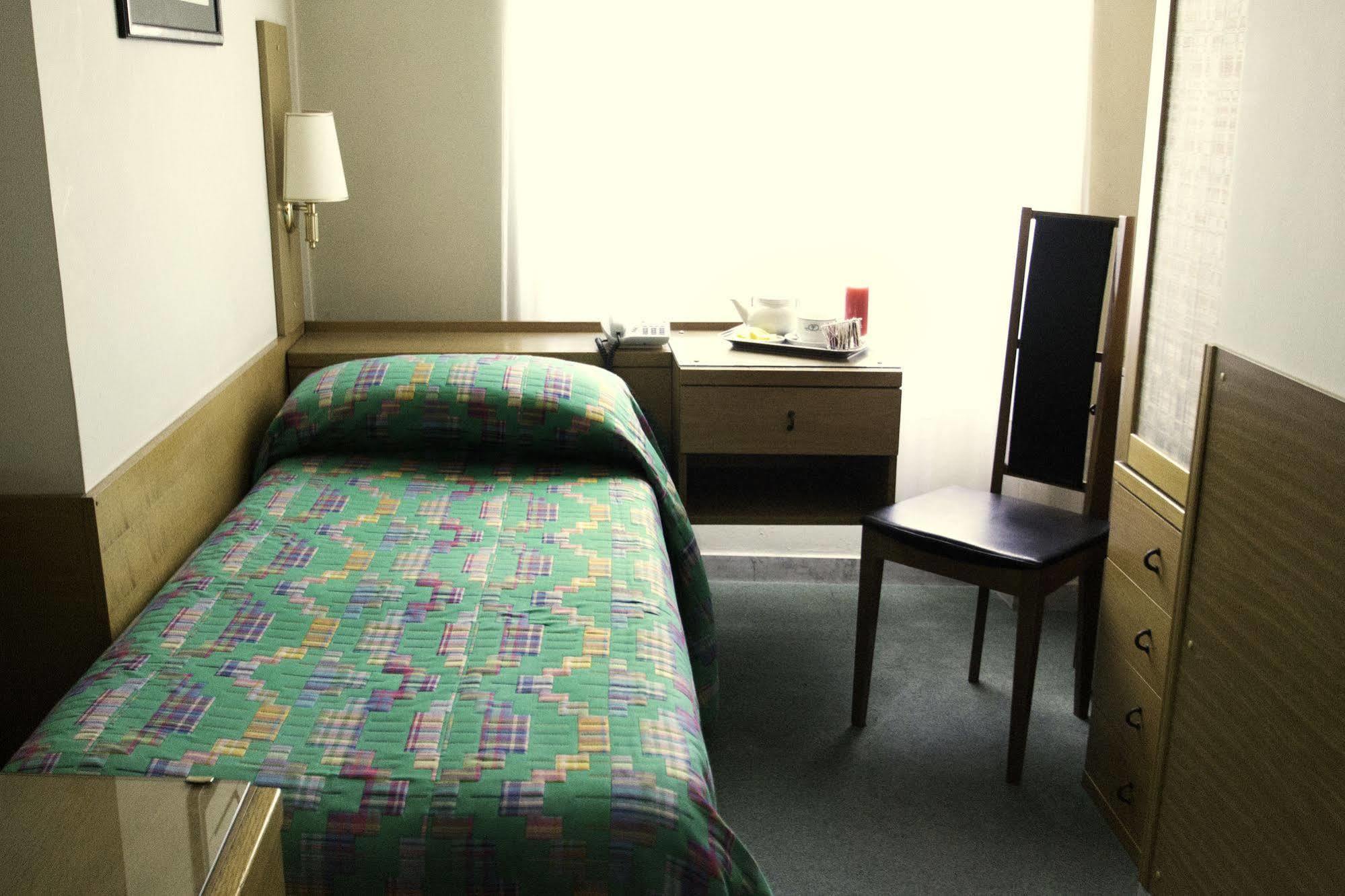 York Hotel Рим Екстер'єр фото